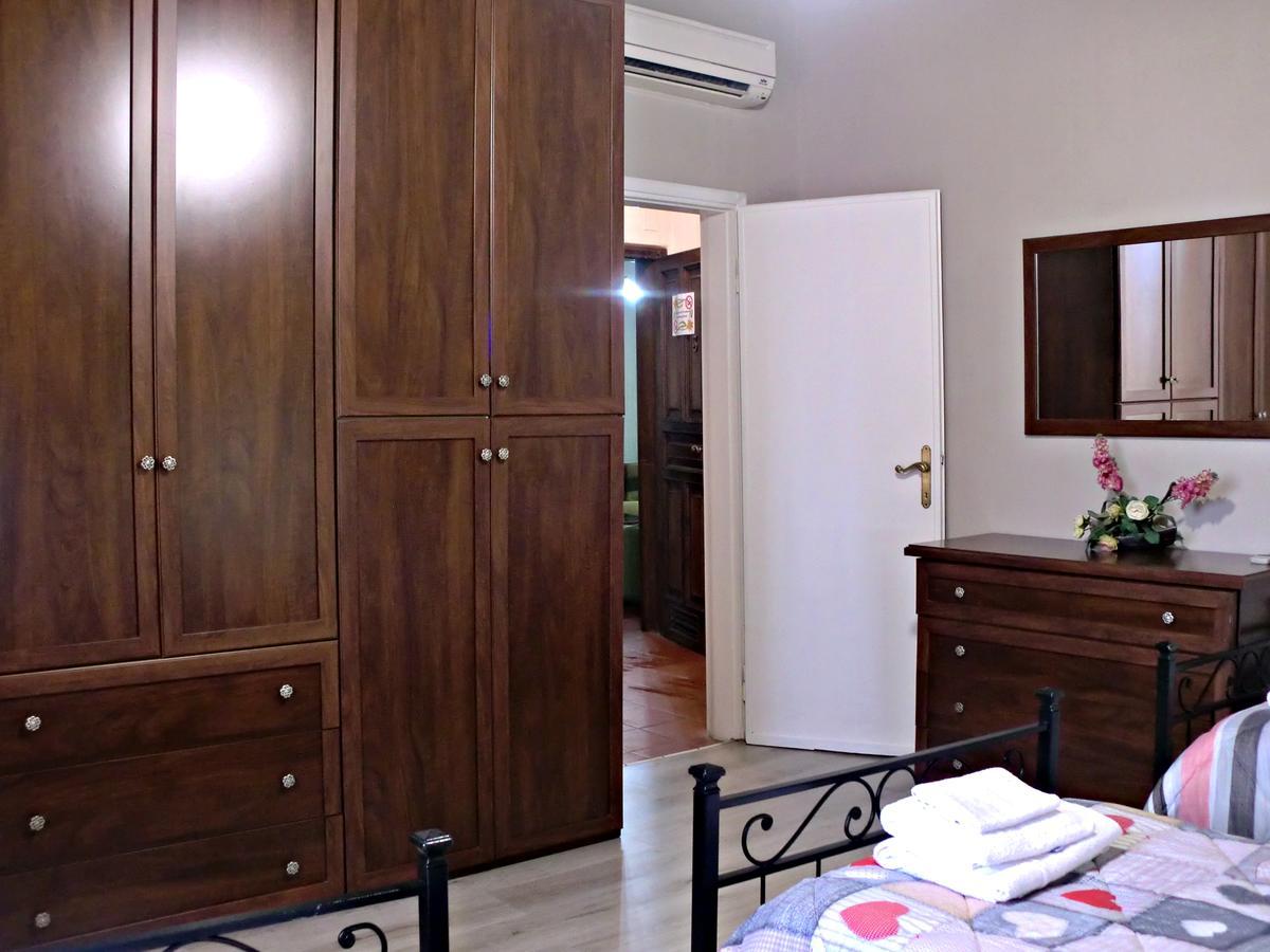 Tuscan Sun Holiday Apartments Lucca Habitación foto